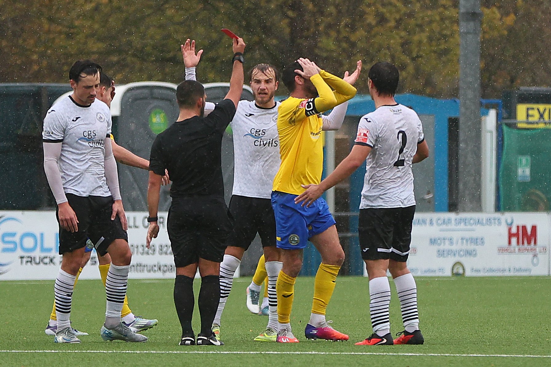 10-man Gosport Borough exit FA Trophy after first-round defeat to ...