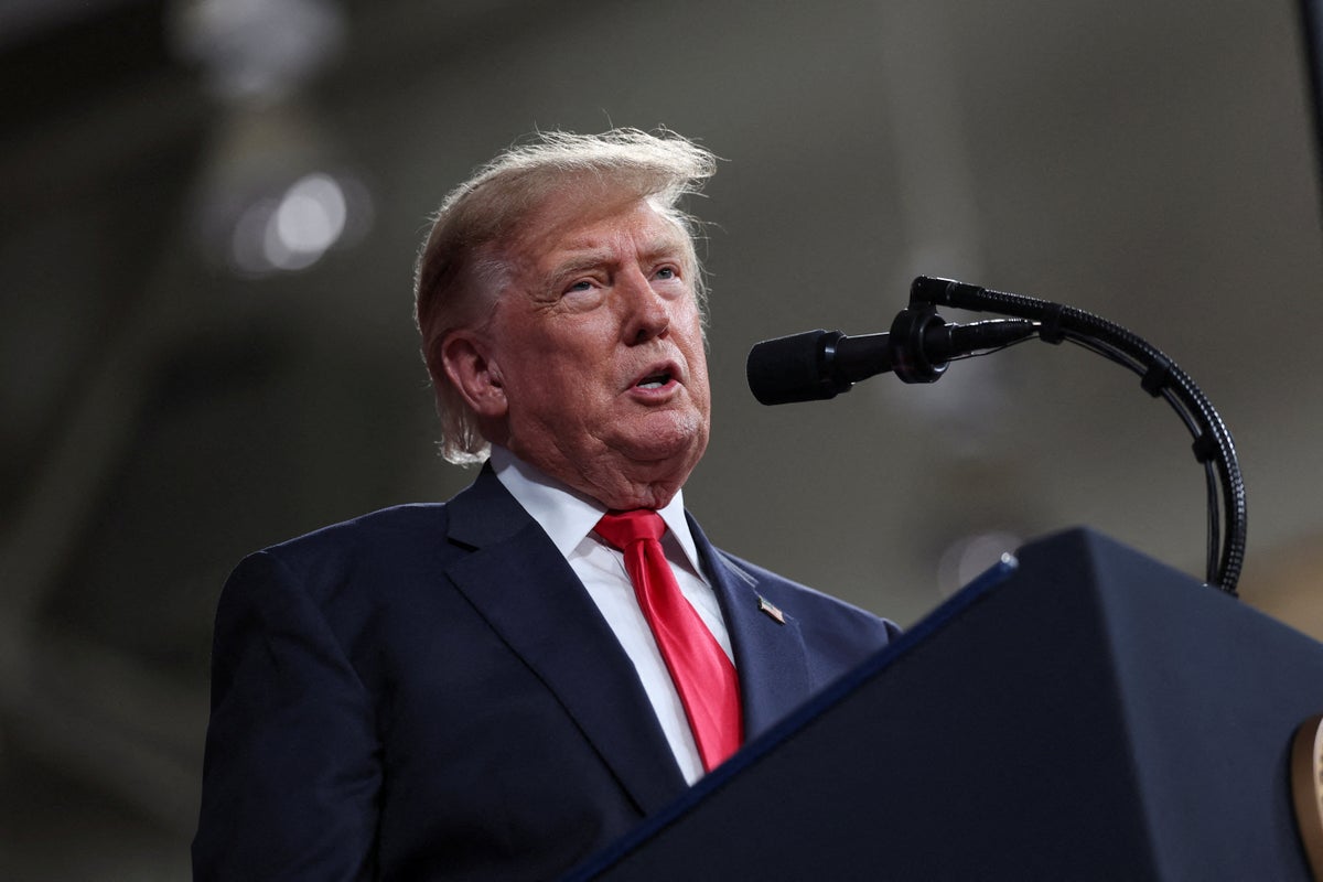 Trump is still claiming vandals destroyed the Reflecting Pool