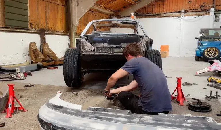 Man releases the full six-hour build of his fake Porsche 911 showing ...