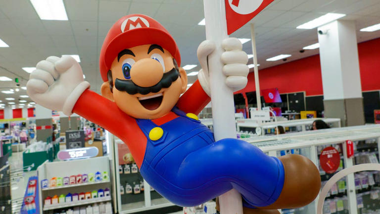 Lara Croft beat Mario to be voted the most iconic video game character ...