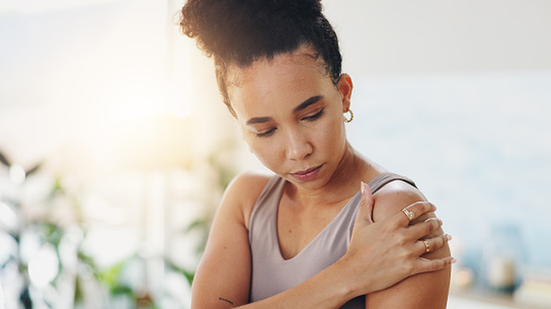 Your joints start aching more when you reach this age
