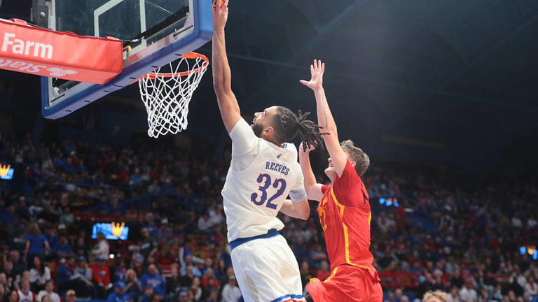 Five early observations from Kansas basketball’s exhibition loss to No ...