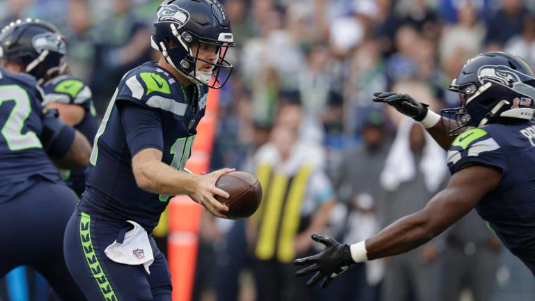 Watch Chiefs vs Seahawks for free: Sunday Night Football TV channel ...