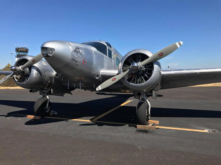 Randy's vintage profiles: Beechcraft Model E18S 