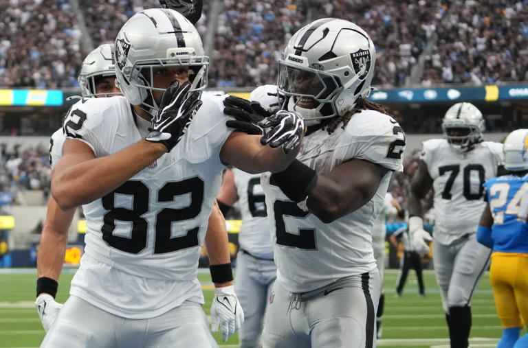 How to watch Rams vs Raiders: NFL, live stream, TV channel, start time