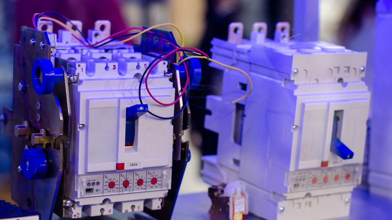 What is a 3-way switch and when do you need one?