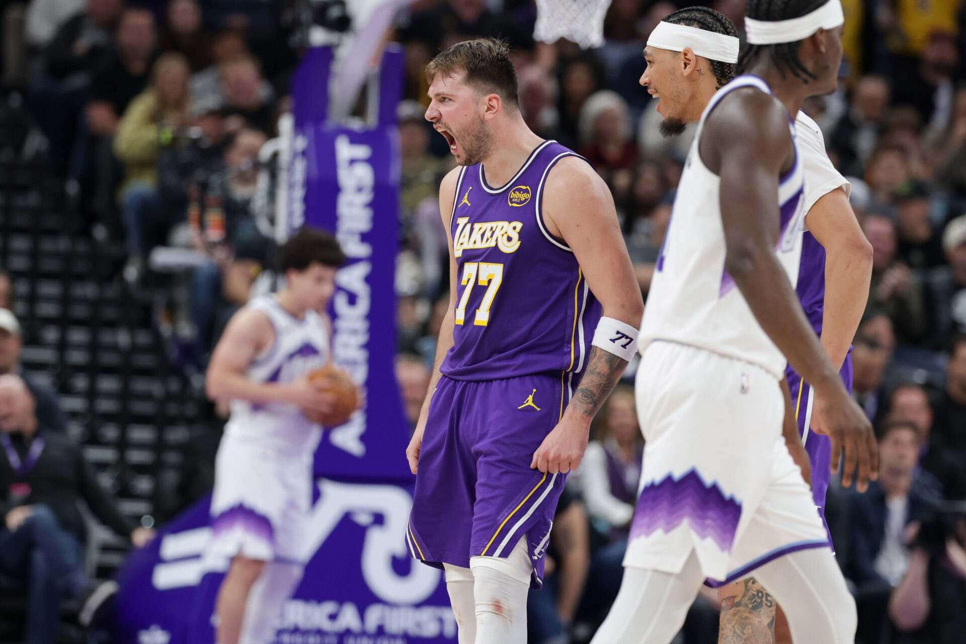NBA games on today, full TV schedule for Sunday, October 25