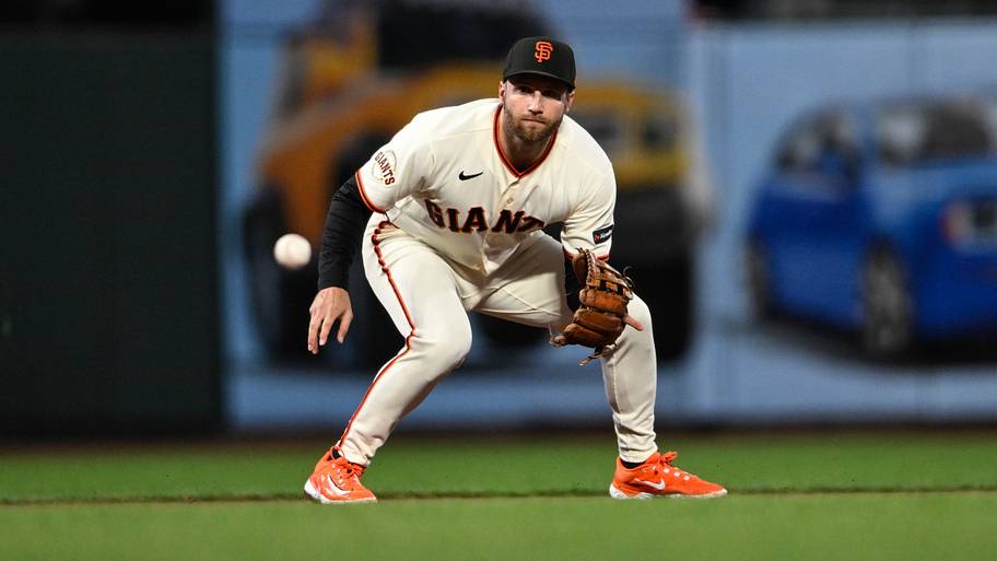 Giants should make defense the tiebreaker at second base
