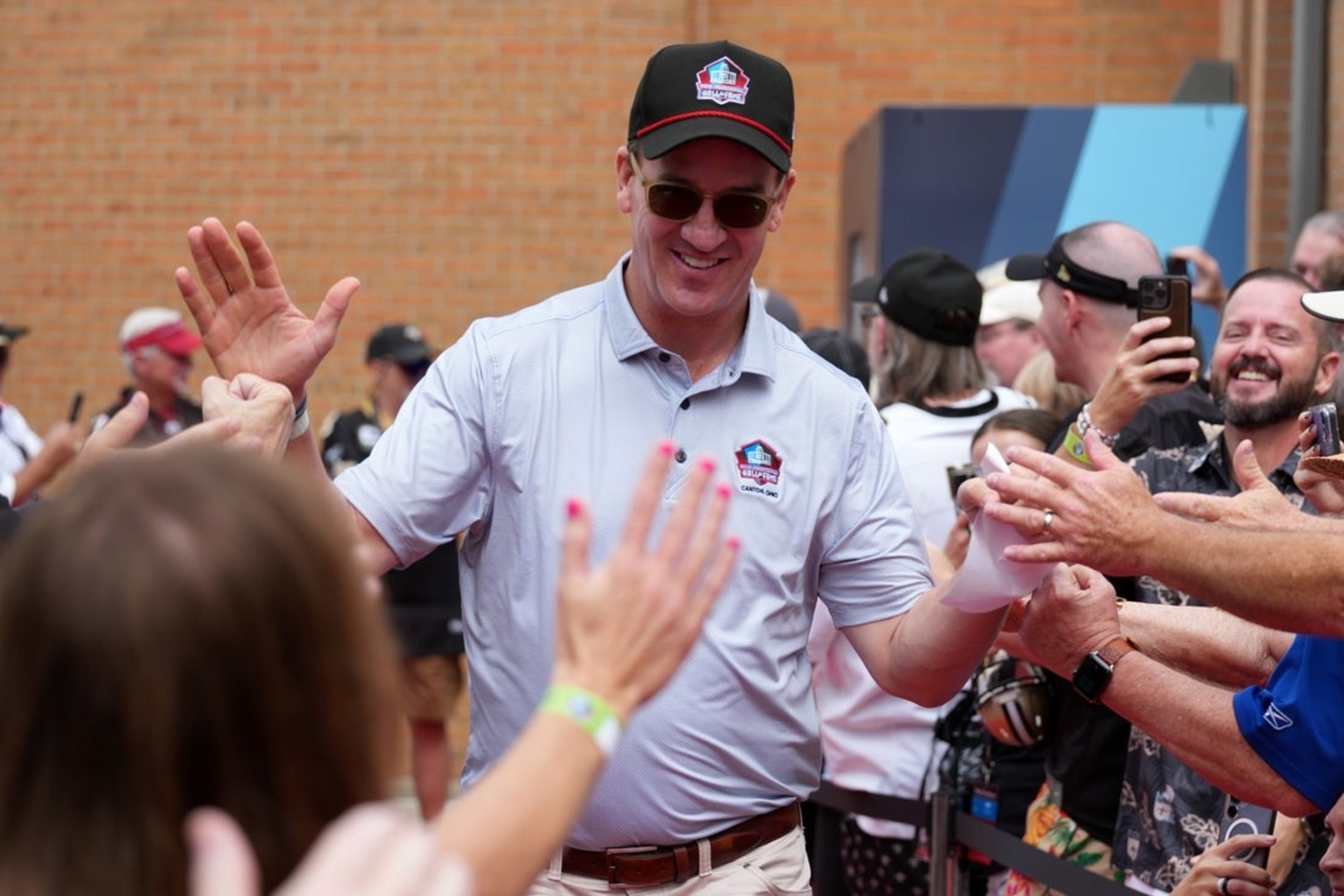 Report: Peyton Manning not expected to become Colts GM