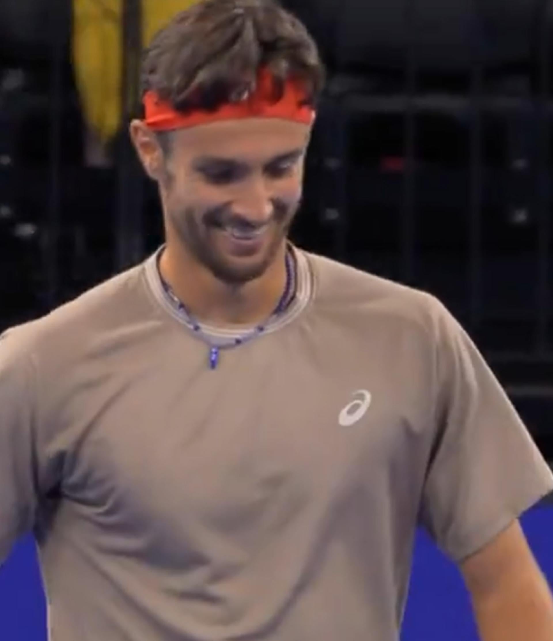 Lorenzo Musetti forced to use his phone mid-match because of anti ...
