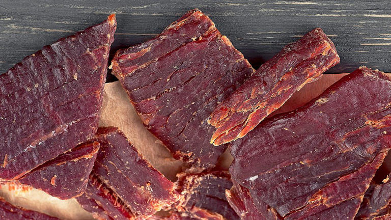 USDA: Nearly 1,000 pounds of beef jerky recalled in Wisconsin, six ...