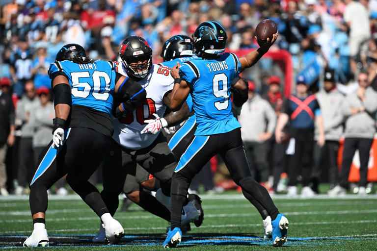 Panthers G Robert Hunt gets brutally honest after embarrassing loss to Bucs
