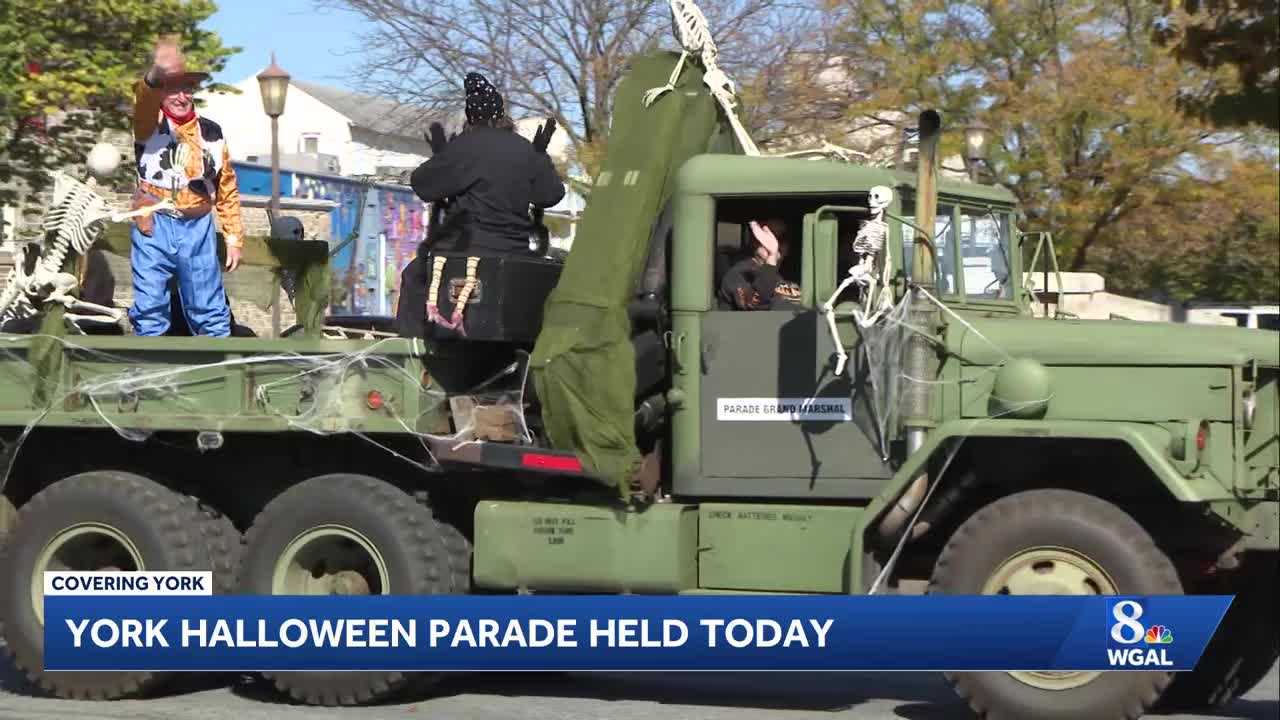 York hosts 76th annual Halloween parade