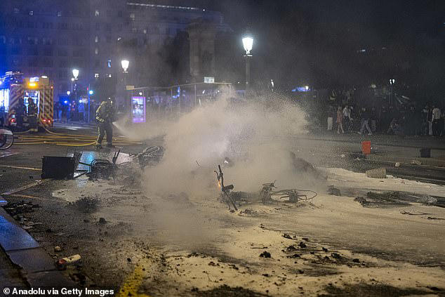 Demonstrators force their way into Rome's Colosseum as protests spread ...