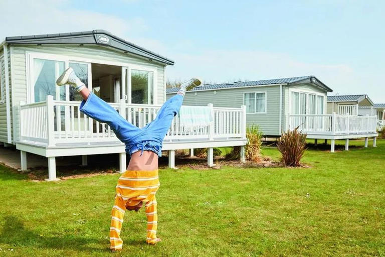 Britain's biggest holiday park operator is putting Wi-Fi routers in all ...