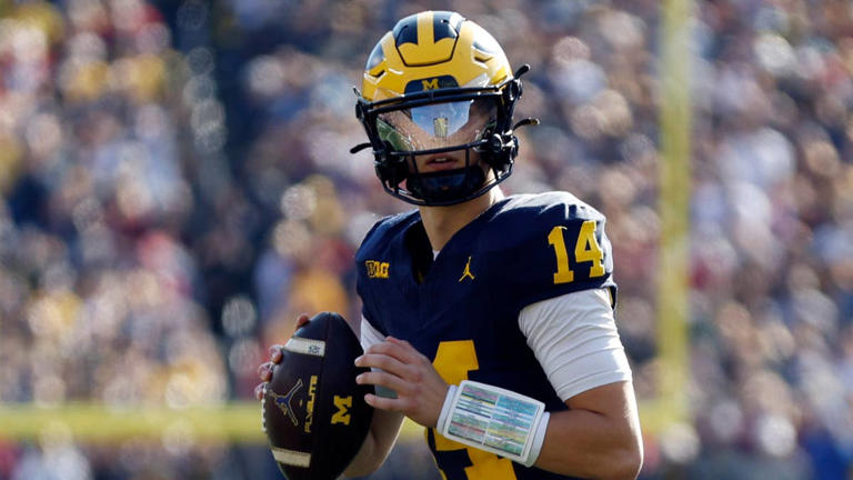 Michigan QB Tommy Carr assigns blame after Wolverines' loss to Indiana ...