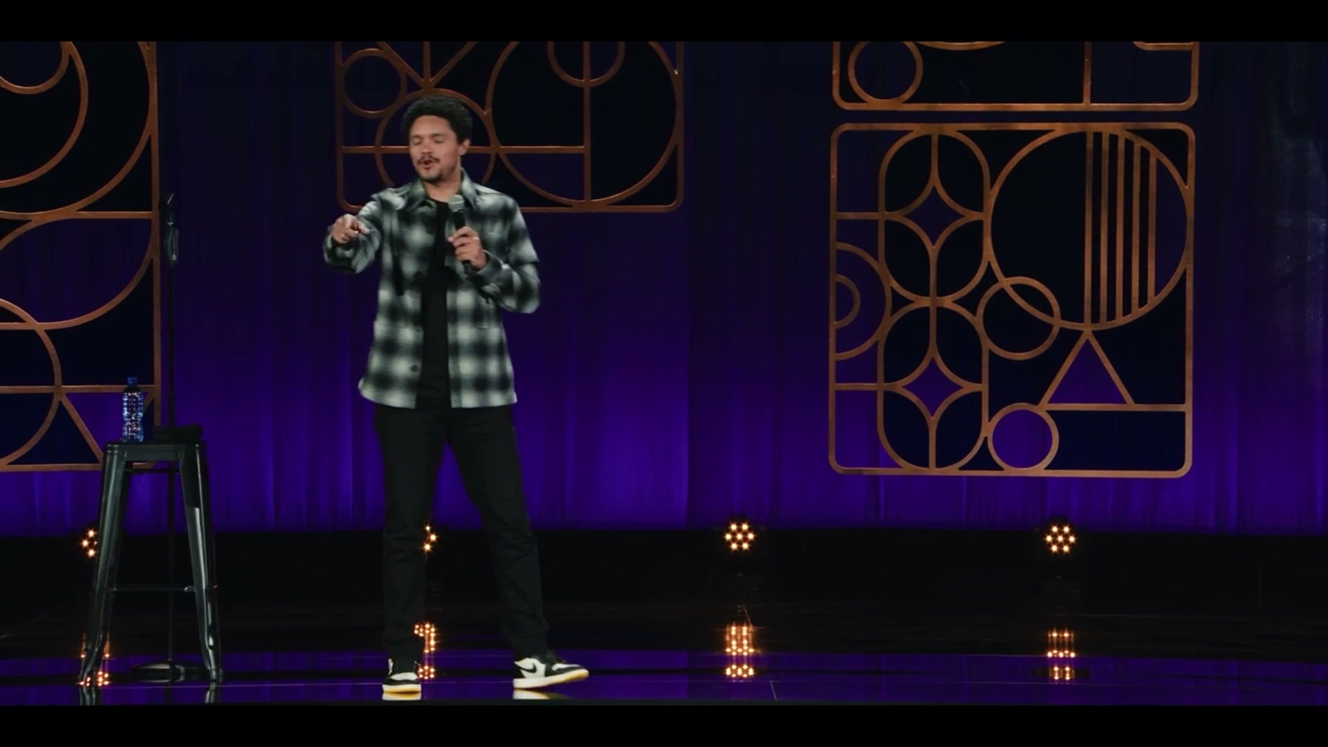Trevor Noah stopped at airport and questioned about quitting 'The Daily ...