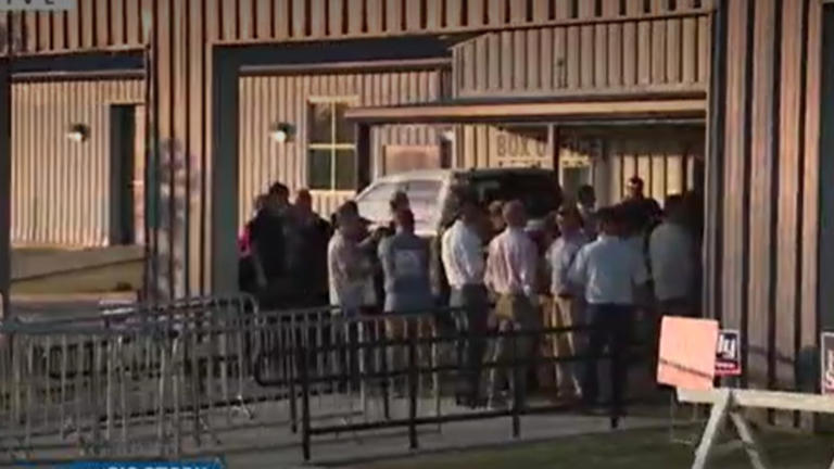 Crowds gather in Corinth, MS ahead of Trump’s visit Monday
