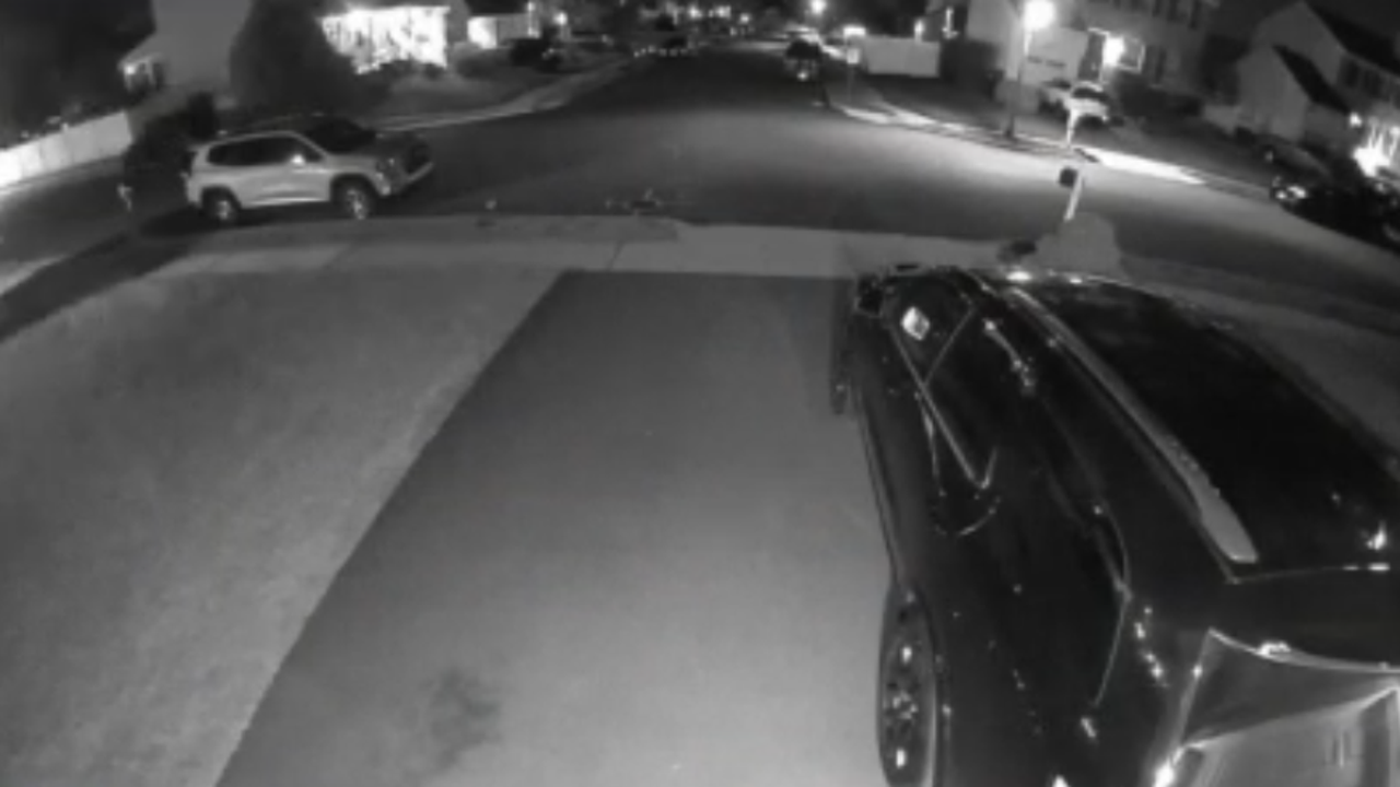 Shots fired into homes during 2-vehicle theft in Bucks County