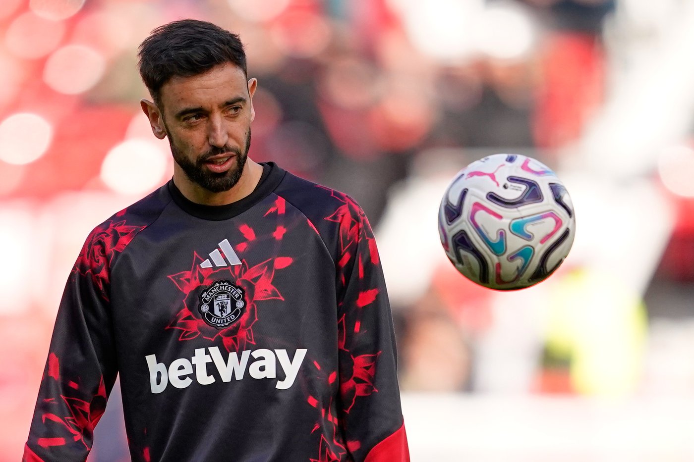 Bruno Fernandes dropped and left on bench by Carrick in latest Man ...