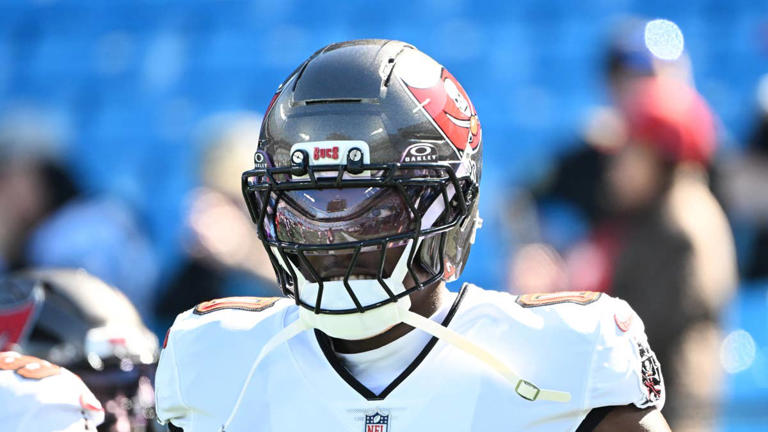 The Buccaneers should pull Vita Vea and Yaya Diaby off the trade block ...