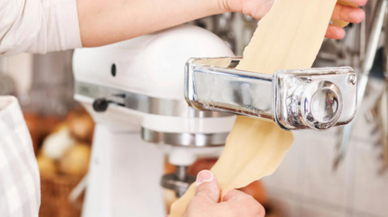 5 disadvantages of using a handheld mixer