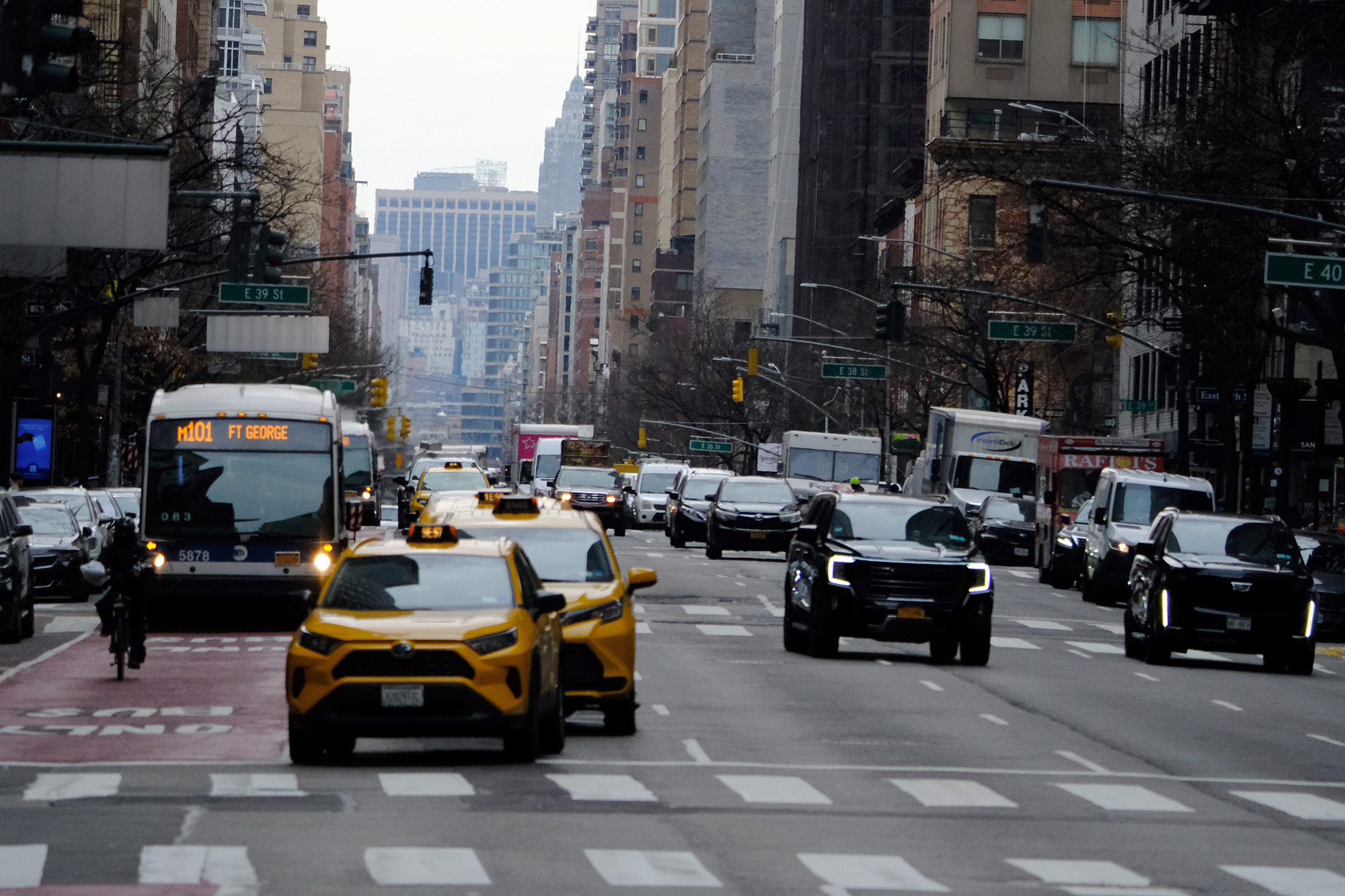 NYC's ‘Big Brother' red light cameras up to 600 as drivers rail that bikes get free rein