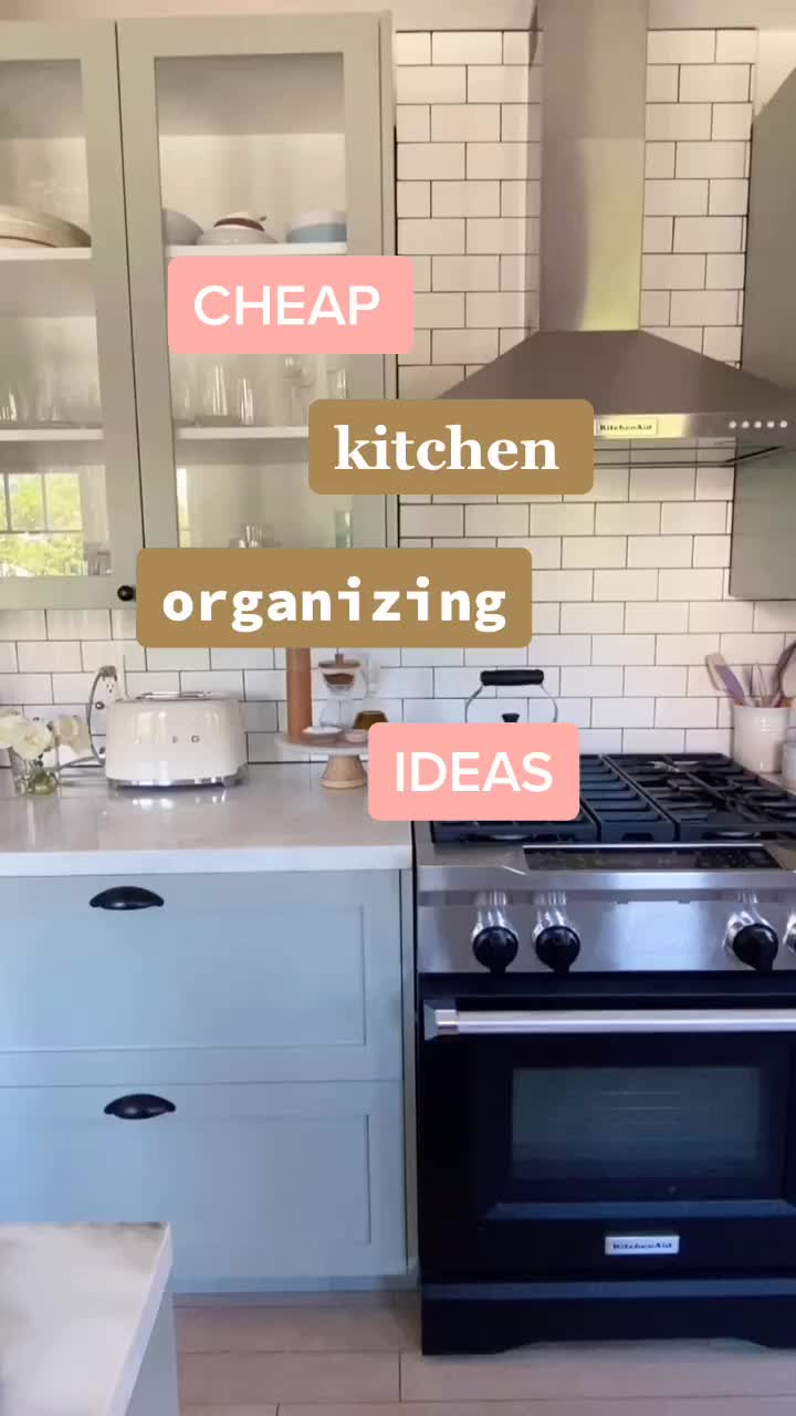 A tiny kitchen glow-up