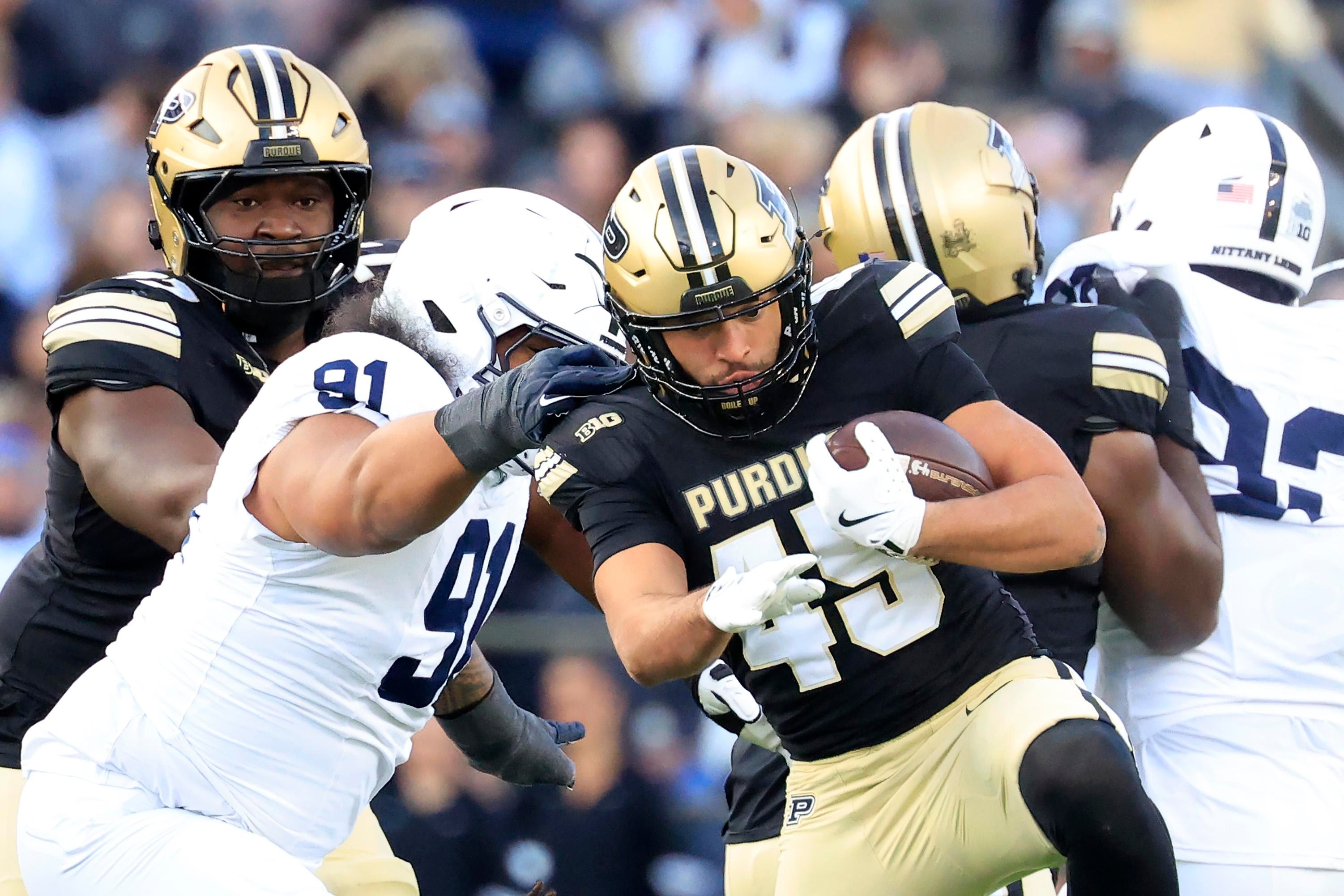 Penn State opens as favorite over Purdue