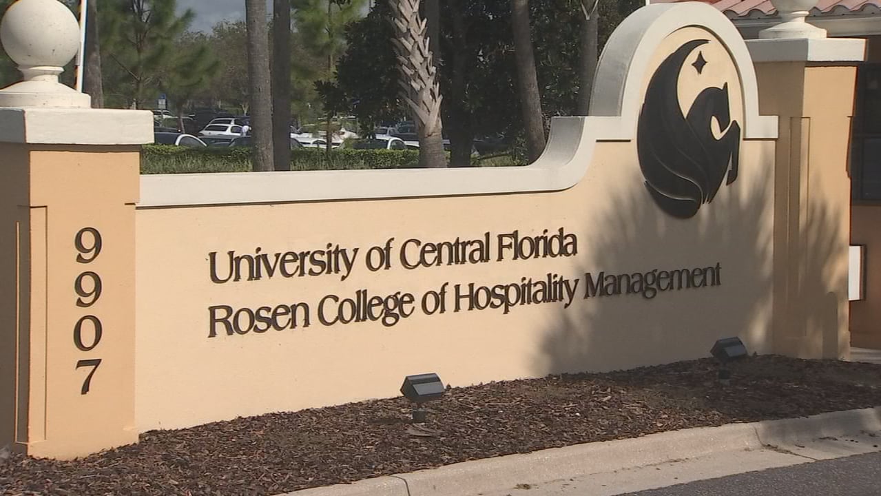 Rosen College Career Fest brings music festival flair to student hiring