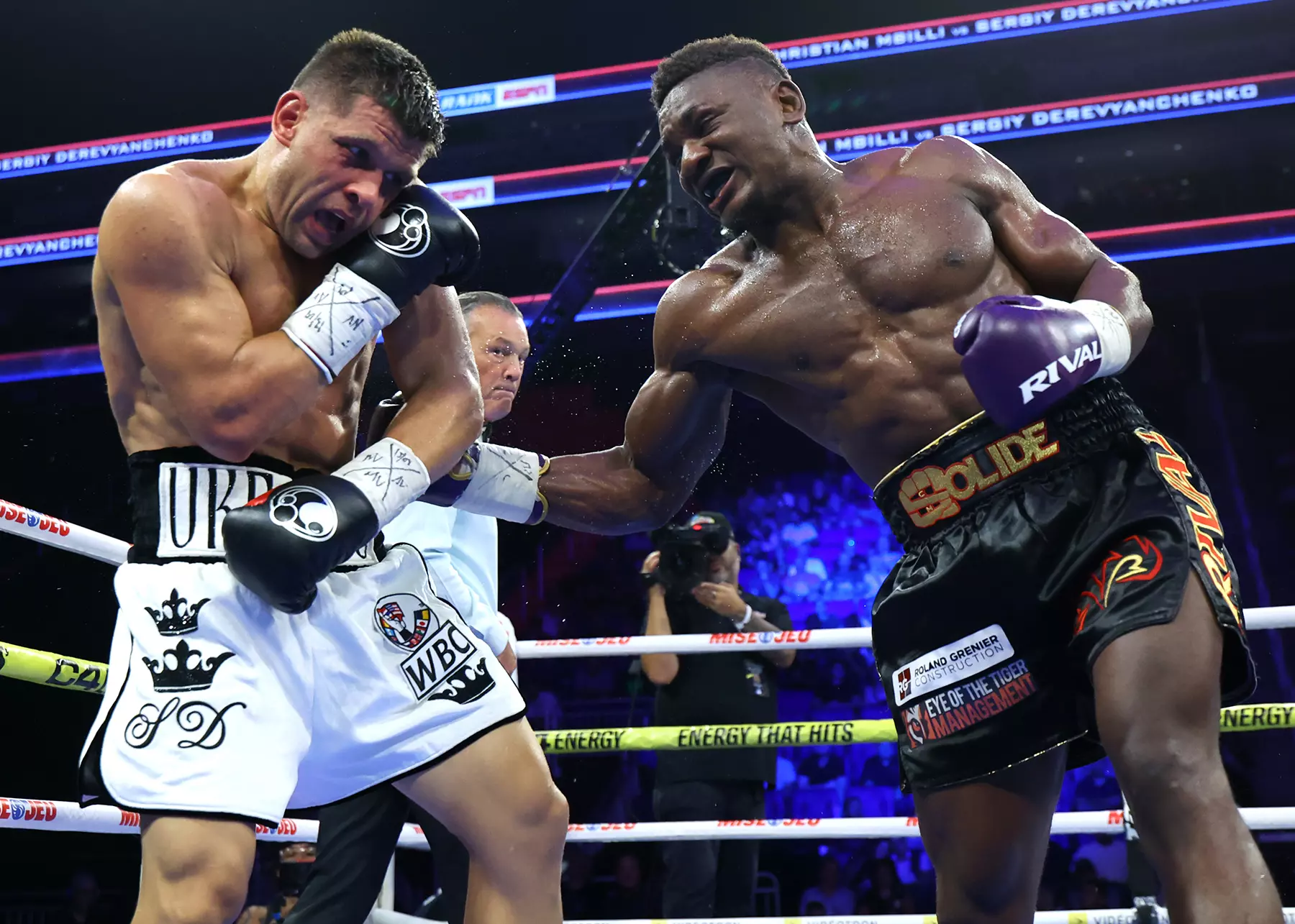 Christian Mbilli vs Canelo Alvarez: Prediction and fight card for ...