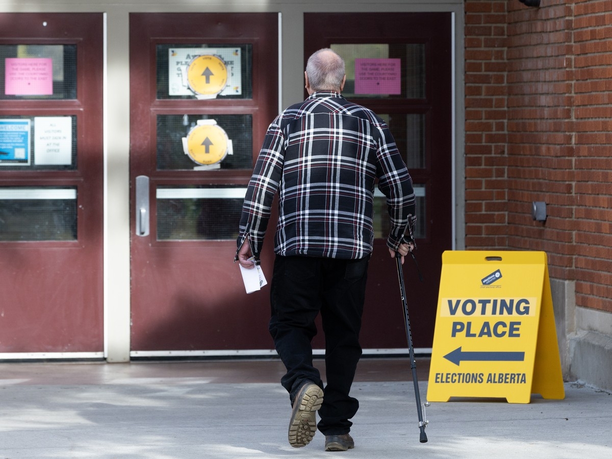 Letters: Signs of thoughtful voting one takeaway from Alberta referendum