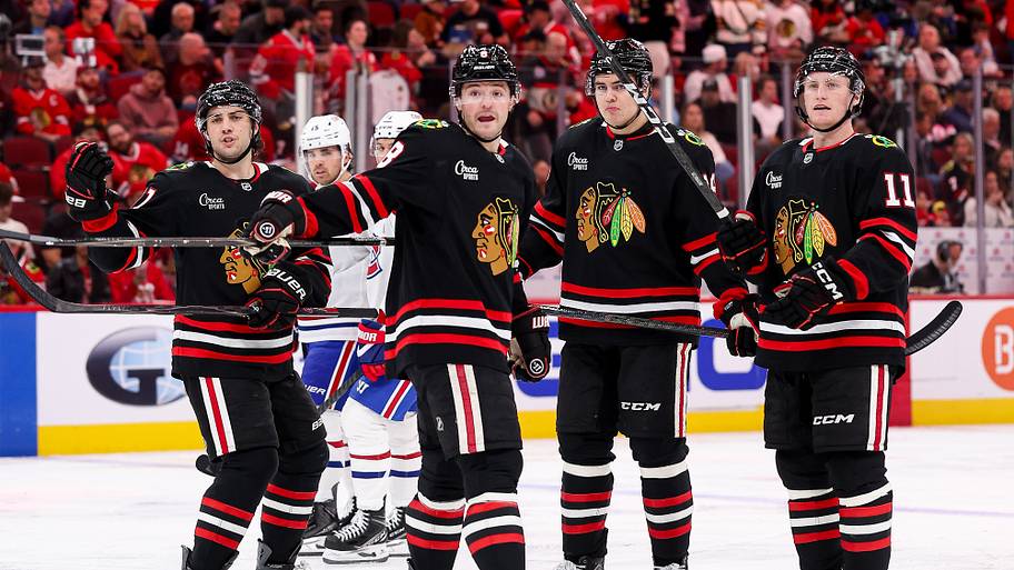 Blackhawks need to score dirty against the Florida Panthers