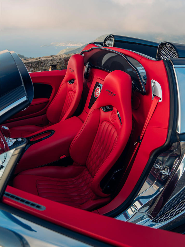 Bugatti’s one-of-one Veyron looks unreal: A mirror-like aluminium body ...