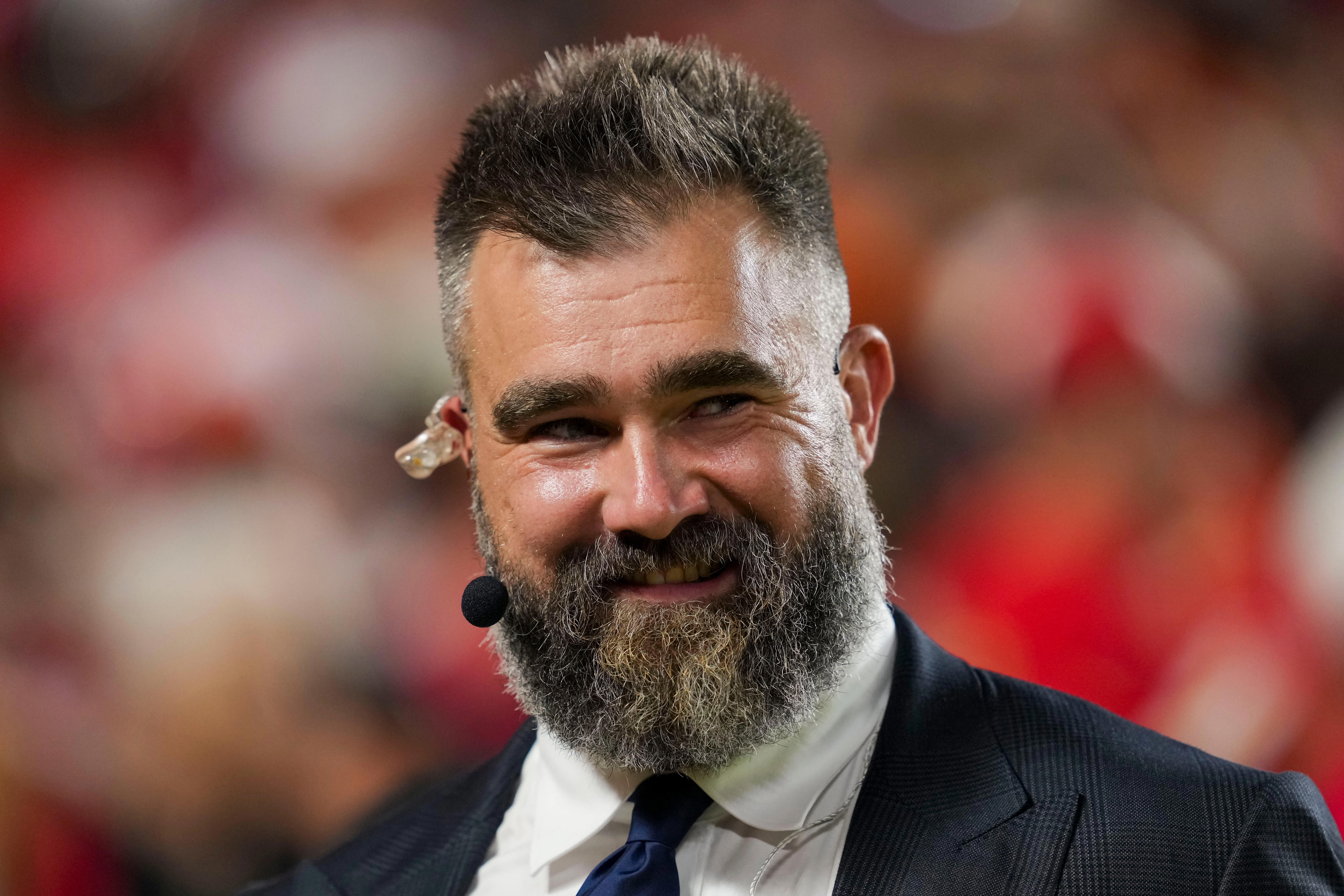 Jason Kelce's tush push obsession leads to funny moment in Steelers vs ...