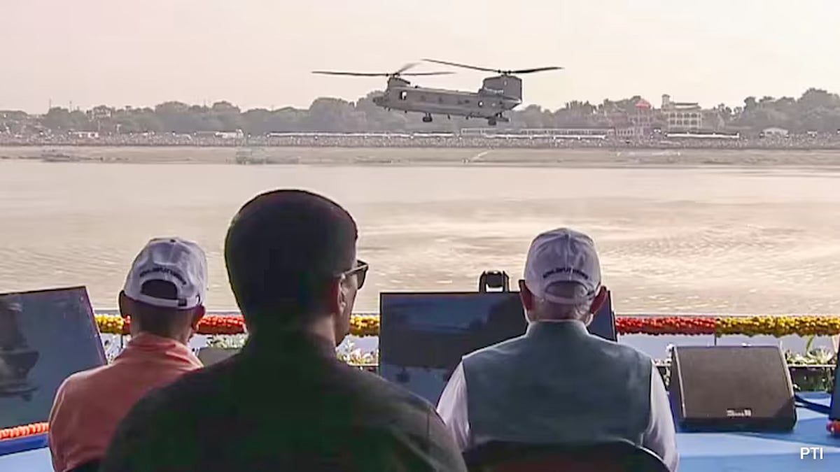 PM Modi witnesses IAF's 'Wings over Ganges' air show in Varanasi