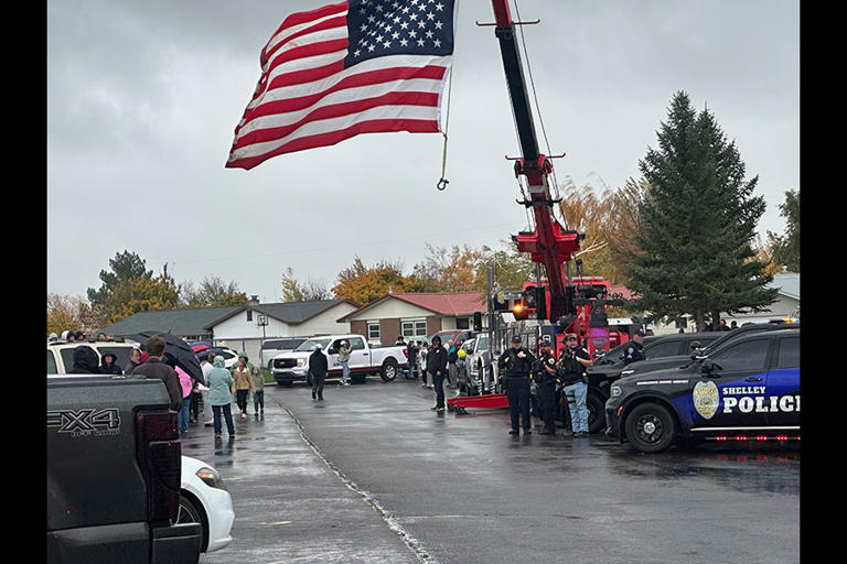 Shelley community welcomes home 9-year-old after final chemo treatment