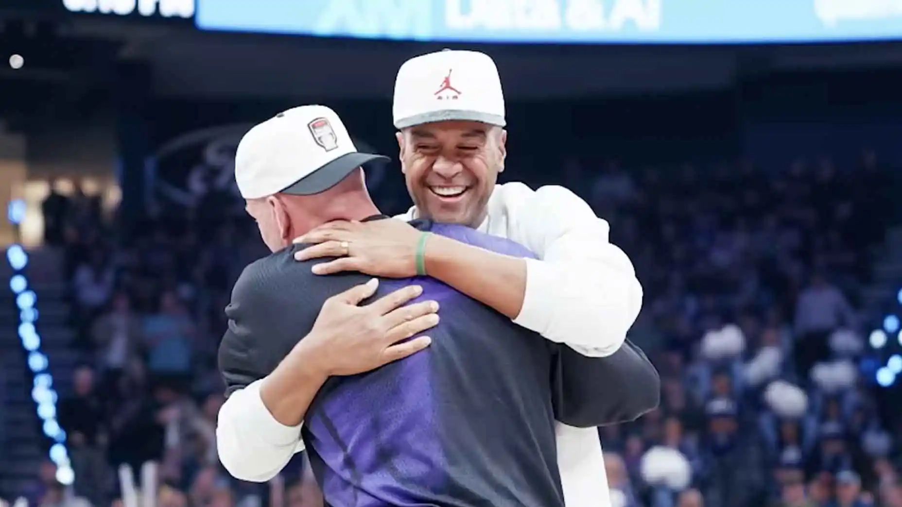 Tony Finau drains $1 million putt for charity, courtesy of Pat McAfee