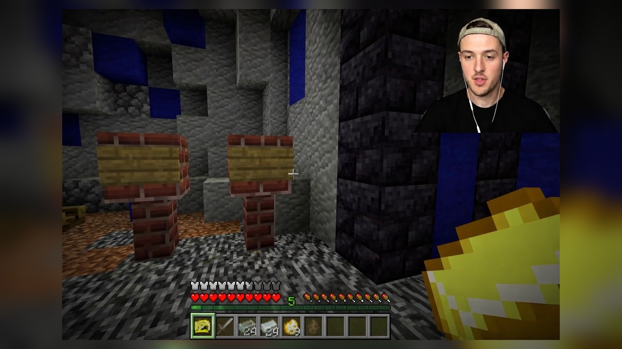 BeckBroJack tricks friends in underground Minecraft Bedwars