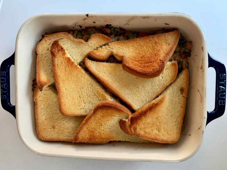 The 2-minute trick for the easiest chicken pot pie of your life