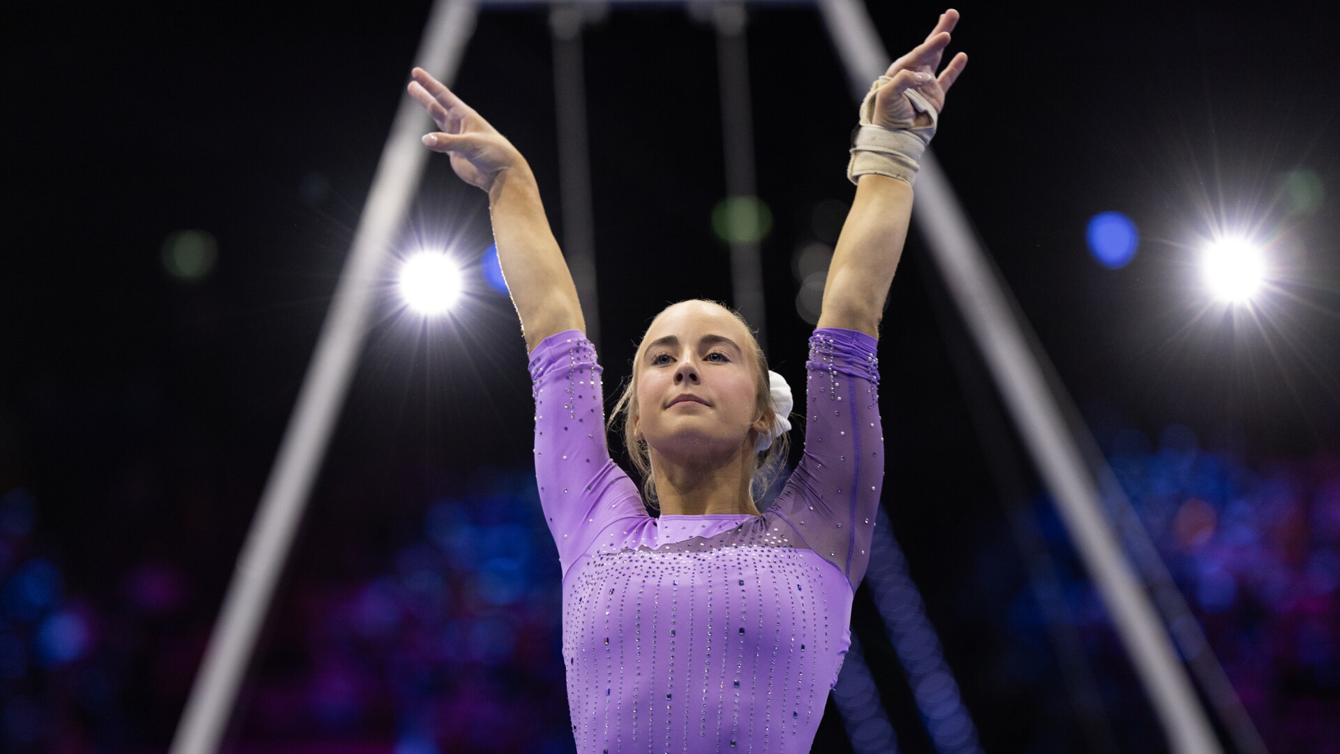 Claire Pease, Reese Esponda go 1-2 on floor, cap historic gymnastics worlds for US