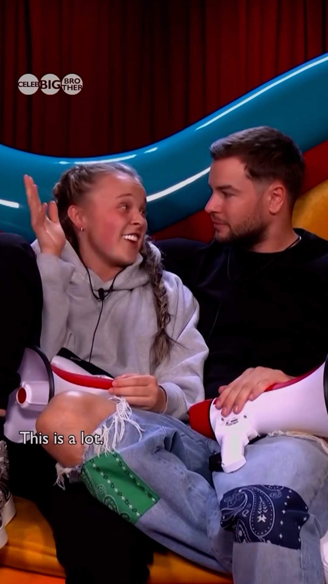 JoJo Siwa and Chris Hughes secretly pick out the exact same engagement ring