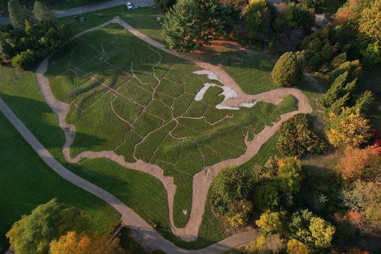 Walk across America: Giant US map at Michigan park offers coast-to ...