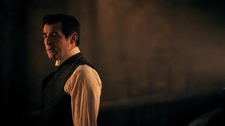 The 9 best vampire movies and TV shows on Netflix right now