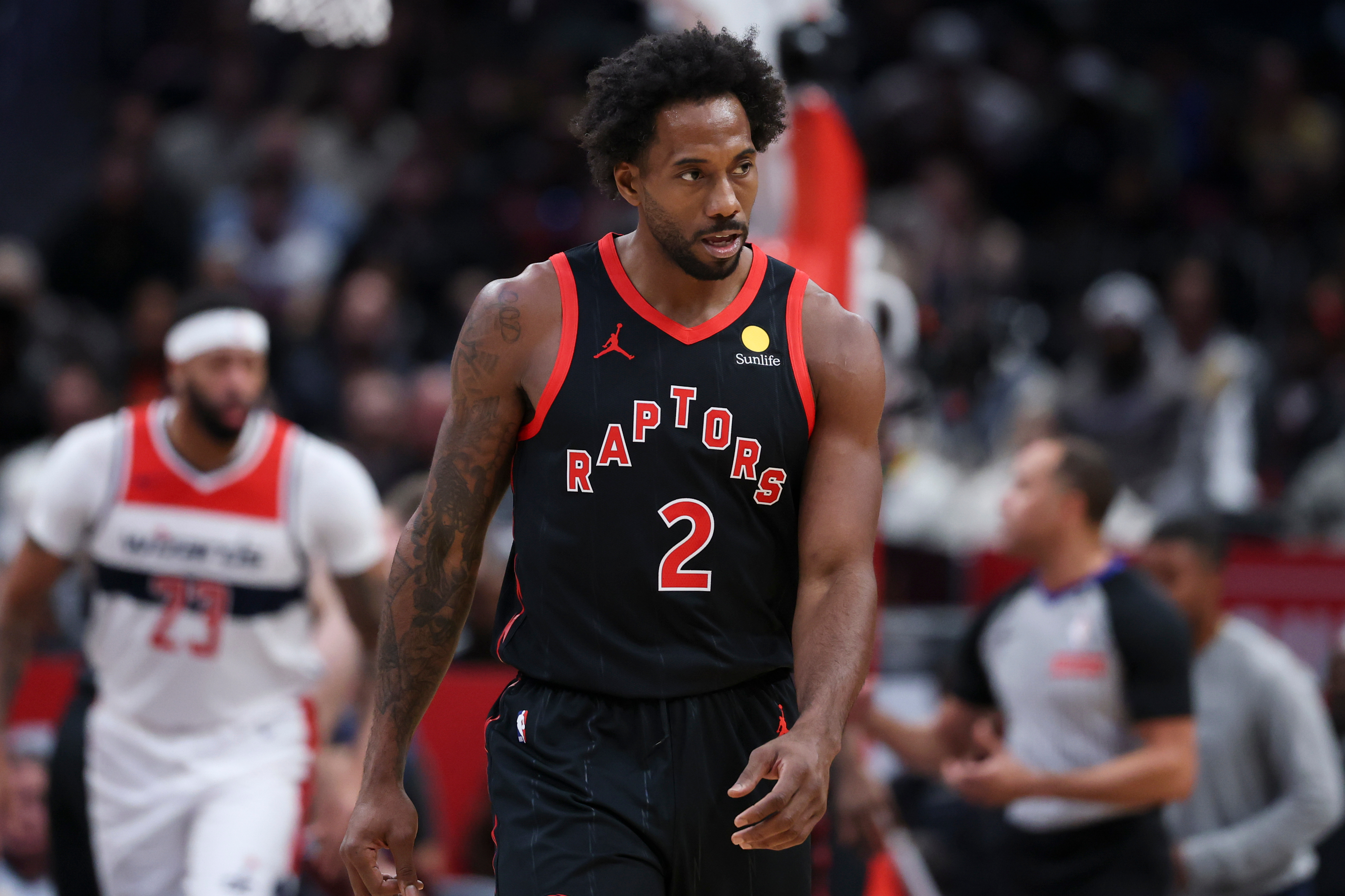 Kawhi Leonard scratched late for Timberwolves-Raptors with swelling in ...