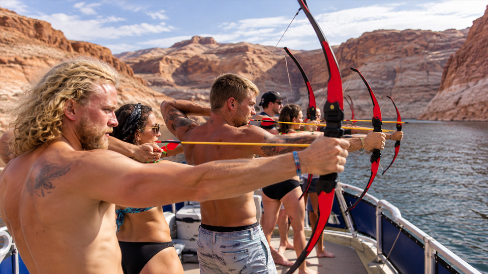Archery trick shot competition takes accuracy to another level