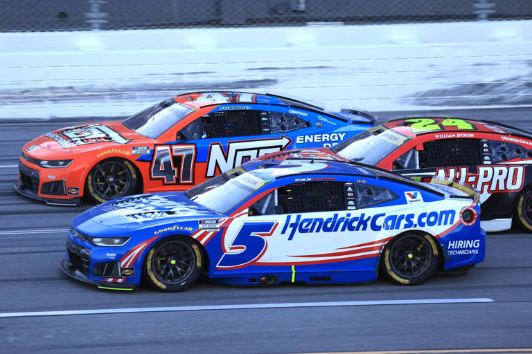 Ricky Stenhouse Jr. explains why he lost Talladega Cup race