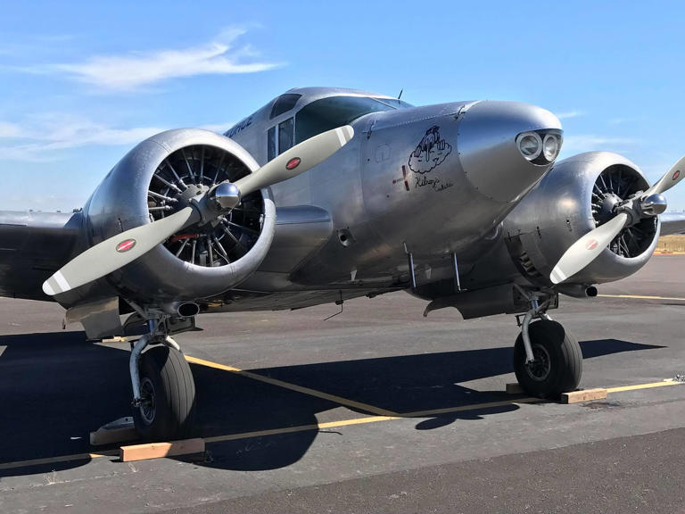 Randy's vintage profiles: Beechcraft Model E18S 