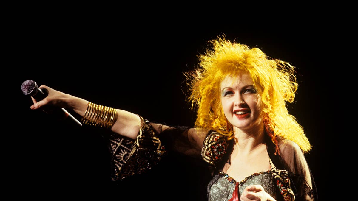 The week in 1986 when women claimed the entire Billboard top three