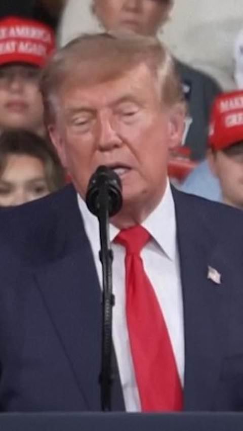 'We're making a fortune:' Trump downplays US inflation worries